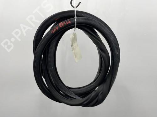 Used Rubber door seal VW GOLF PLUS V (5M1, 521) 1.9 TDI (105 hp) 20393730