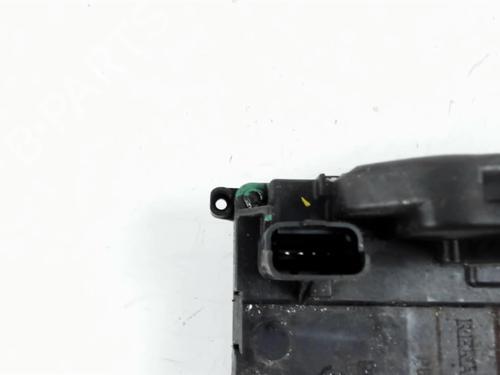 Used Front left lock Front left lock RENAULT CLIO III (BR0/1, CR0/1) 1.2 16V (BR02, BR0J, BR11, CR02, CR0J, CR11) (75 hp) 24178002 24178002