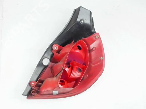 left-taillight-renault-clio-iii-br01-cr01-2005-2006-2007-2008-2009-2010-2011-2012-2013-2014-38561975 main image