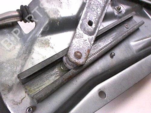 Used Front right window mechanism Front right window mechanism VOLVO 850 (854) 2.0 (126 hp) 20436892 20436892