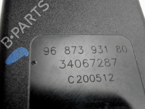 Seat buckle CITROËN C3 II (SC_) 1.4 HDi 70 (SC8HZC, SC8HR0, SC8HP4) | BP40224736I32 - Image 2