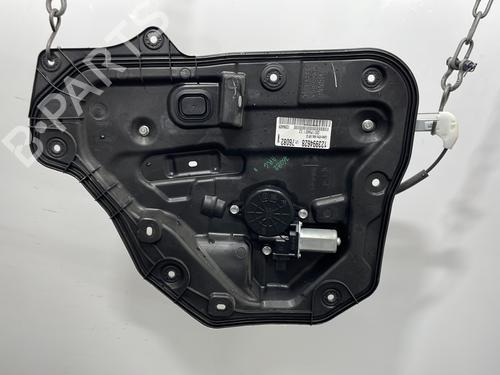 Rudehejsemekanisme venstre bagtil Rudehejsemekanisme venstre bagtil MAZDA CX-5 (KE, GH) 2.2 D AWD (KE2AW) (150 hp) 33870632 33870632
