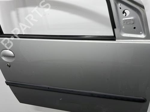 Right front door PEUGEOT 107 (PM_, PN_) 1.0 | BP24829101C3 