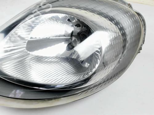 Left headlight RENAULT TRAFIC II Van (FL) 1.9 dCi 80 (FL0B) | BP29374902C28 