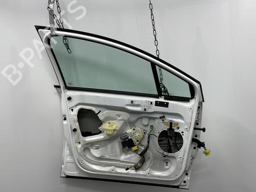 Used Left front door Left front door 20463931 20463931