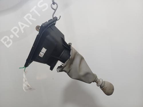 Selector da caixa Selector da caixa RENAULT TWINGO II (CN0_) 1.2 16V (CN04, CN0B) (75 hp) 36149877 36149877
