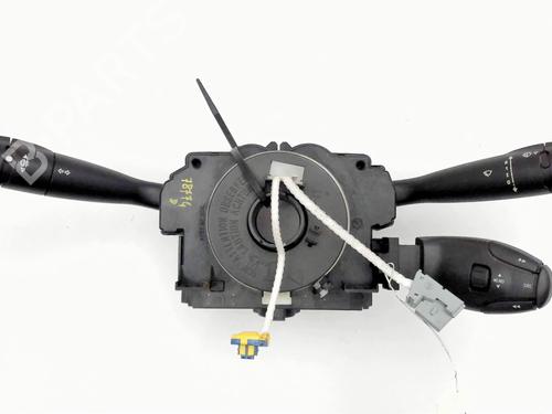 Mando intermitentes / limpia CITROËN BERLINGO / BERLINGO FIRST MPV (MF_, GJK_, GFK_) 1.6 HDI 90 (MF9HX) (90 hp) 31679577