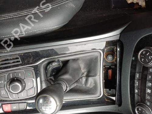Used Parts PEUGEOT 508 I (8D_)  2.0 HDi  1892674