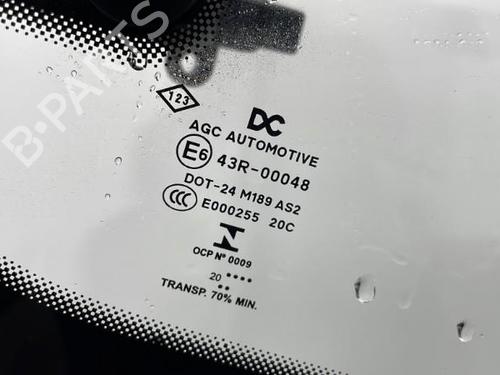 Used Rear right door window RENAULT TWINGO III (BCM_, BCA_) 1.0 SCe 65 (BCMJ) (65 hp) 20394941