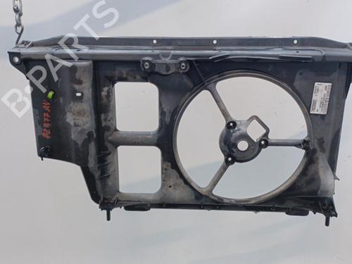 Used Support PEUGEOT 206 Hatchback (2A/C) 1.4 i (75 hp) 21207103