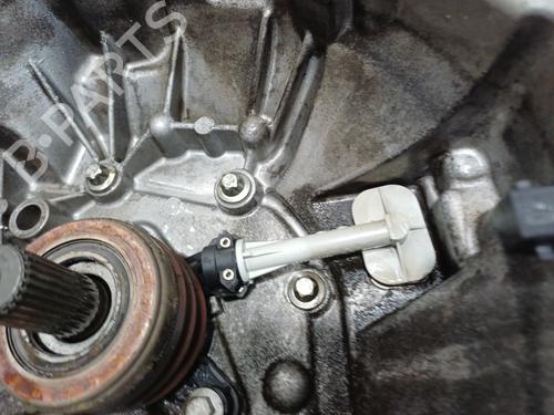 Gearbox RENAULT TWINGO III (BCM_, BCA_) 1.0 SCe 65 (BCMJ) | BP36337595M3 - Image 3