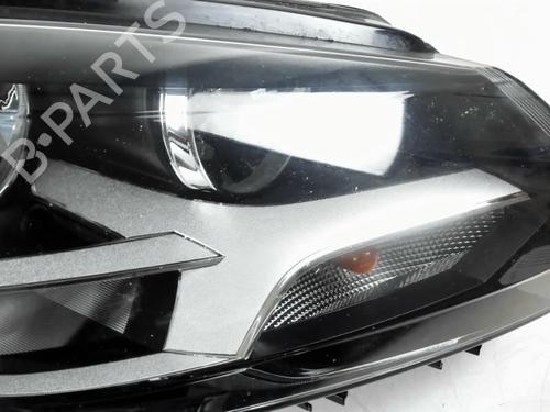 Right headlight VW EOS (1F7, 1F8) 2.0 TDI 16V | BP31932201C29 
