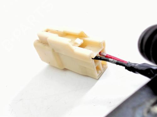 Used Seat buckle Seat buckle TOYOTA YARIS (_P9_) 1.4 D-4D (NLP90_, NLP90R) (90 hp) 32273729 32273729