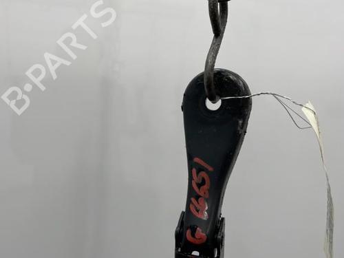 Used Front windshield wiper arm BMW 2 Gran Tourer (F46) 218 d (150 hp) 20445587