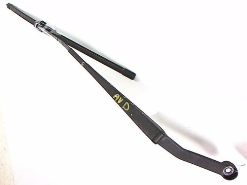 Used Front windshield wiper arm KIA CARNIVAL II (GQ) 2.9 CRDi (144 hp) 20473177