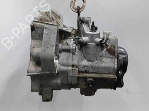 Used Gearbox VW POLO (9N_, 9A_) 1.2 12V (64 hp) 21206754