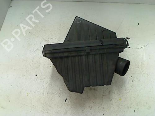 Used Air filter box NISSAN PRIMERA Hatchback (P11) 2.0 TD (90 hp) 21229637
