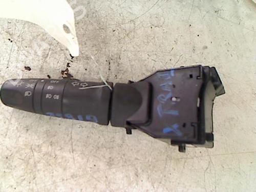 Used Switch NISSAN X-TRAIL I (T30) 2.2 Di 4x4 (114 hp) 20476861