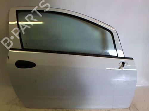 Used Right front door FIAT GRANDE PUNTO (199_) 1.2 (69 hp) 20430341