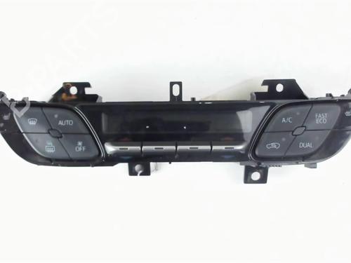 Airco bedieningspaneel TOYOTA C-HR (_X1_) 1.8 Hybrid (ZYX10_, ZYX11_, ZYX10R, ZYX11R) (122 hp) 22535098