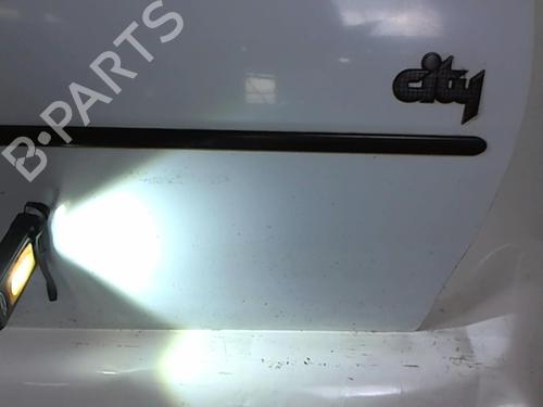 Used Right front door Right front door OPEL CORSA B (S93) 1.4 i (F08, F68, M68) (60 hp) 20477172 20477172