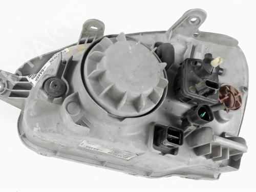 Right headlight HYUNDAI SANTA FÉ I (SM) 2.0 CRDi 4x4 | BP20403258C29 