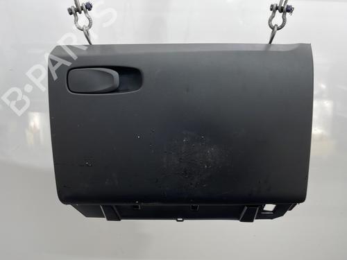 Used Glove box VOLVO V40 Hatchback (525) D3 (150 hp) 29419814