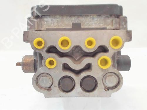 Used ABS pump OPEL VECTRA B Hatchback (J96) 2.0 i 16V (F68) (136 hp) 20415184