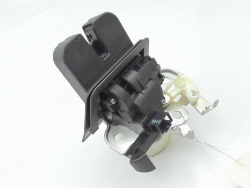 Used Tailgate lock Tailgate lock 20400558 20400558