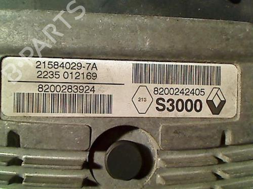 Engine control unit (ECU) RENAULT MEGANE II (BM0/1_, CM0/1_) 1.6 16V (BM0C, CM0C) | BP20432877M57