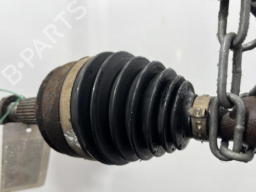 Used Right front driveshaft Right front driveshaft RENAULT LAGUNA II (BG0/1_) 1.6 16V (BG1G, BG1H) (112 hp) 33131446 33131446