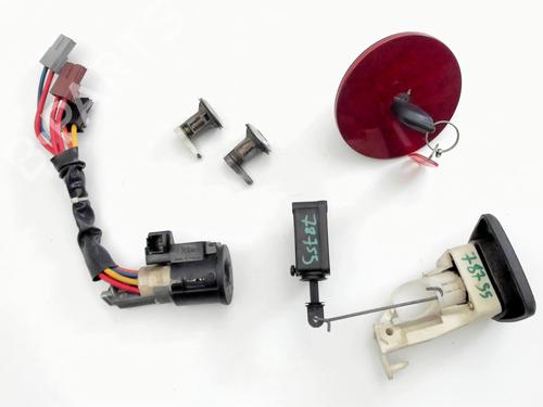 Ratlås/Tændingslås PEUGEOT 106 II (1A_, 1C_) 1.1 i (60 hp) 31074643