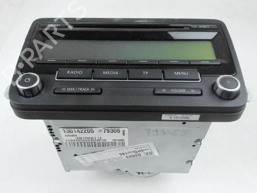Used Radio Radio SEAT LEON (1P1) 1.6 TDI (105 hp) 39733468 39733468