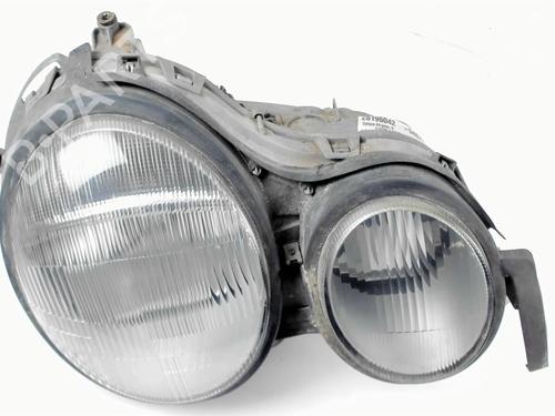 Right headlight MERCEDES-BENZ E-CLASS (W210) E 290 Turbo-D (210.017) | BP20432478C29 