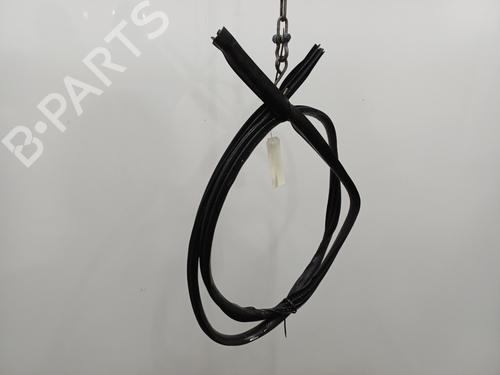 Used Rubber door seal Rubber door seal NISSAN MICRA III (K12) 1.5 dCi (86 hp) 22103552 22103552