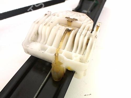 Front left window mechanism BMW 3 (E90) 320 d | BP20437698C22 