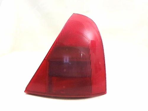 Used Right taillight Right taillight RENAULT CLIO II (BB_, CB_) 1.9 D (B/CB0J) (65 hp) 20409832 20409832