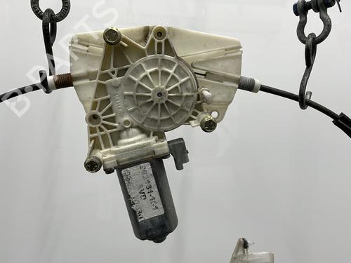 Used Front right window mechanism Front right window mechanism PEUGEOT 406 (8B) 2.0 HDI 90 (90 hp) 20400840 20400840