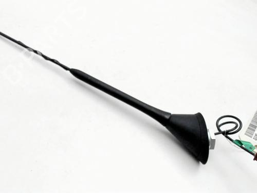 Used Antenna/Base Antenna/Base AUDI A1 Sportback (8XA, 8XF) 1.6 TDI (90 hp) 28498474 28498474
