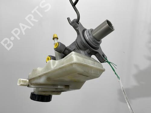 Brake master cylinder VOLVO V40 Hatchback (525) D3 | BP29438001M77 