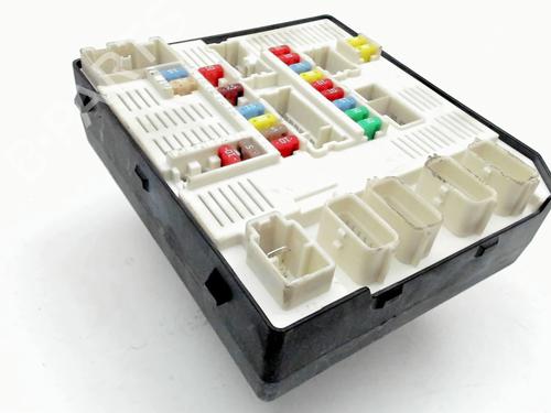Used Fuse box Fuse box RENAULT LAGUNA III Grandtour (KT0/1) 2.0 dCi (KT01, KT08, KT09, KT0K, KT12, KT1D, KT1W) (150 hp) 32786969 32786969