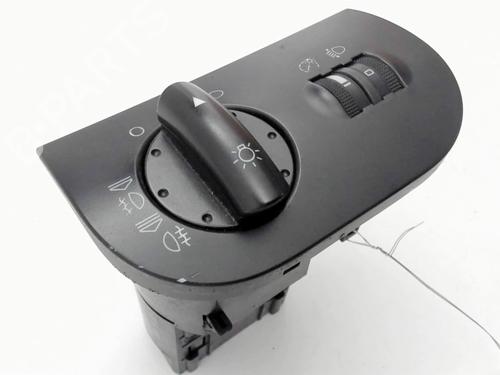 Headlight switch AUDI TT Roadster (8N9) 1.8 T | BP29513959I24 