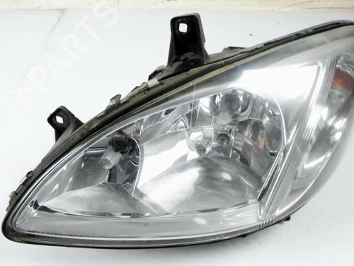 Left headlight MERCEDES-BENZ VITO Bus (W639) 115 CDI (639.701, 639.703, 639.705) 6398200161