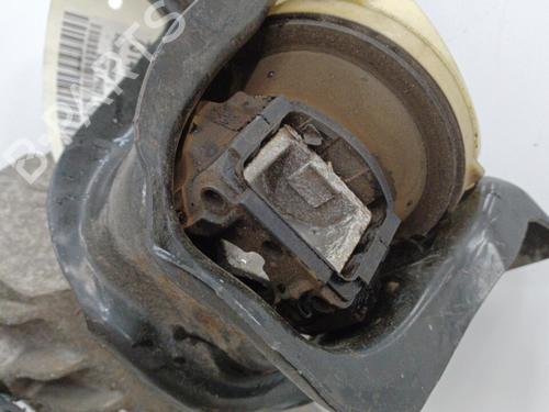 Used Engine mount Engine mount RENAULT CLIO IV Grandtour (KH_) 1.5 dCi 90 (KHN3, KHN4) (90 hp) 21237830 21237830