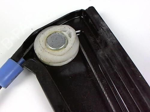 Used Front right window mechanism Front right window mechanism SEAT IBIZA III (6L1) 1.4 TDI (70 hp) 20462102 20462102