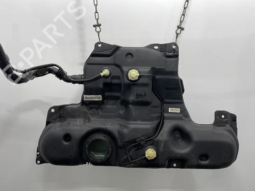 Używane Zbiornik paliwa RENAULT MEGANE IV Hatchback (B9A/M/N_) 1.2 TCe 130 (B9MR) (130 hp) 30913236