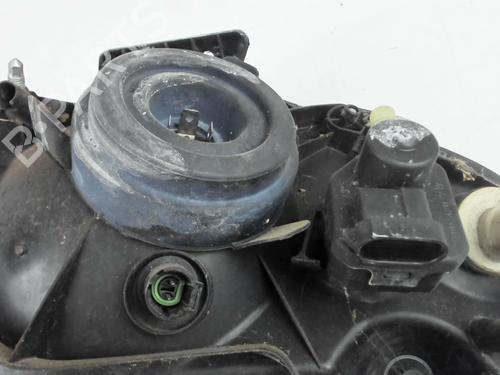 Used Right headlight Right headlight 37652358 37652358