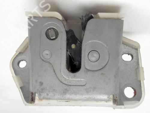 Used Tailgate lock SUZUKI SWIFT III (MZ, EZ) 1.3 (RS413, ZC11S) (92 hp) 29921688