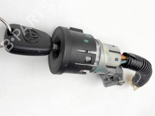 Used Ignition barrel Ignition barrel TOYOTA AYGO (_B1_) 1.0 (KGB10_, KGB10R) (68 hp) 30547881 30547881
