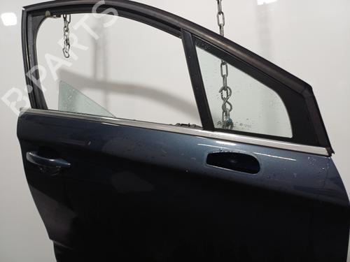 right-front-door-citroen-c4-ii-nc_-2009-35893076 main image
